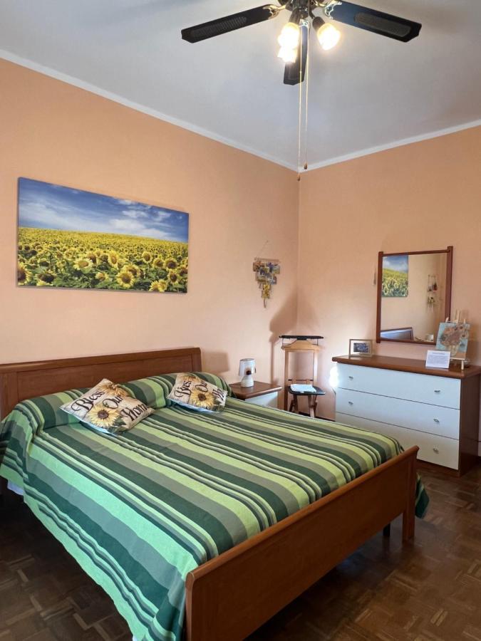 Bed and Breakfast Vicino A Tutto Vercelli Exterior foto